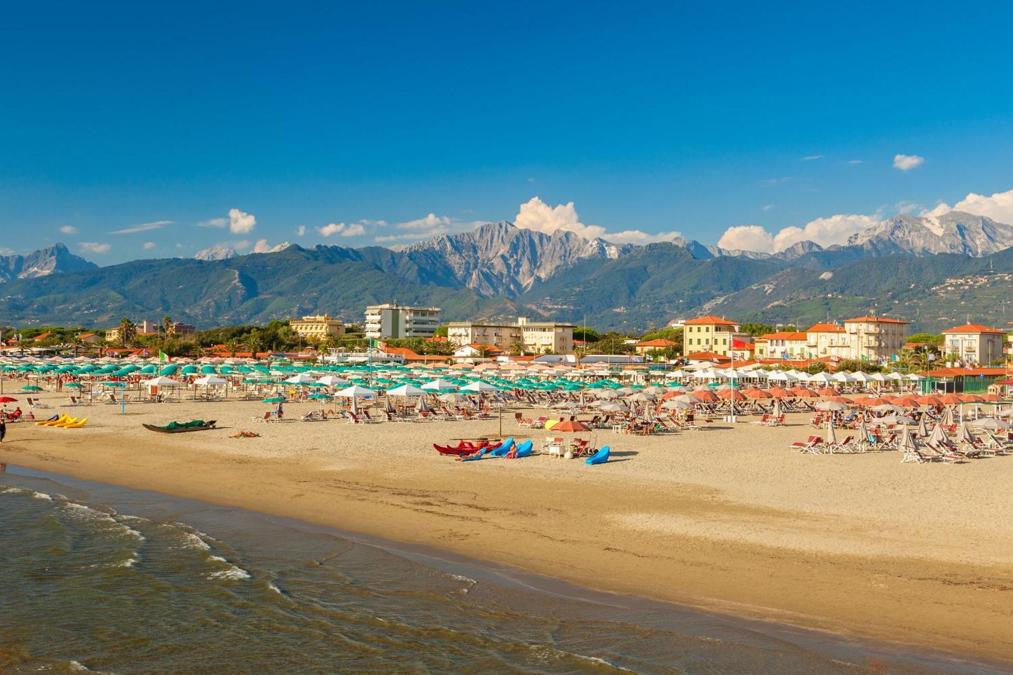 Il Gladiolo - Focette 100Mt From Sea - Happy Rentals Marina di Pietrasanta Bagian luar foto